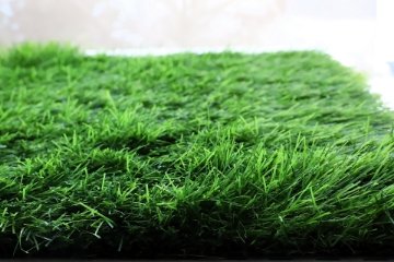 تركيب الثيل الصناعي في الملاعب الرياضية