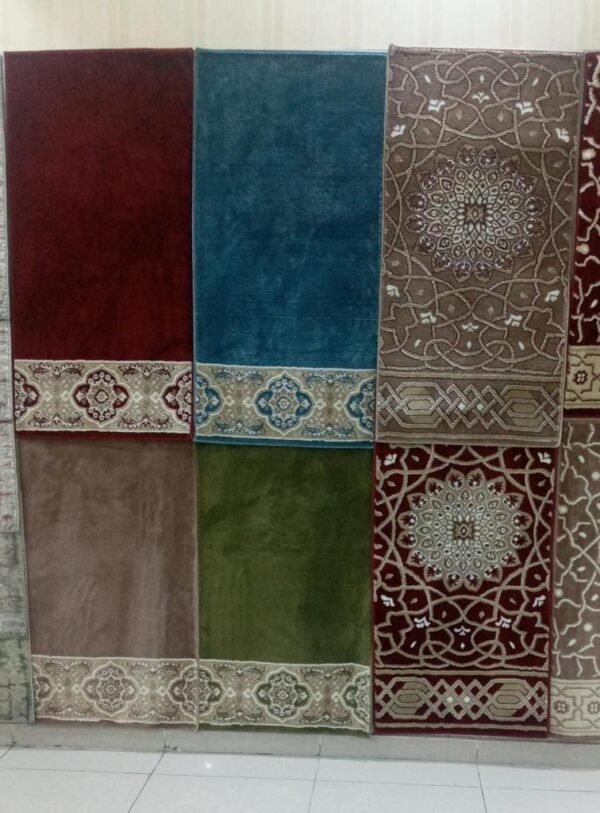 موكيت مساجد – أفضل الأنواع، المزايا، وطريقة الاختيار تركيب سجاد للمساجد في الرياض